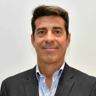 Dr. Lautaro Peralta Galván