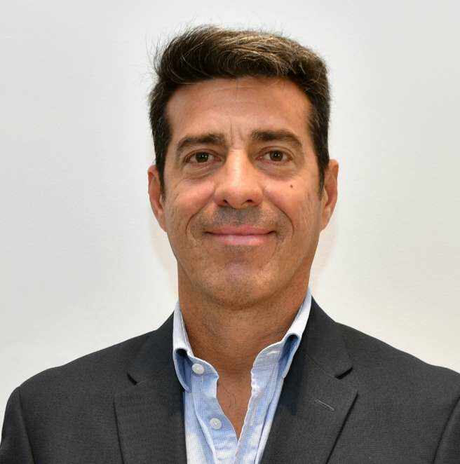 Dr. Lautaro Peralta Galván